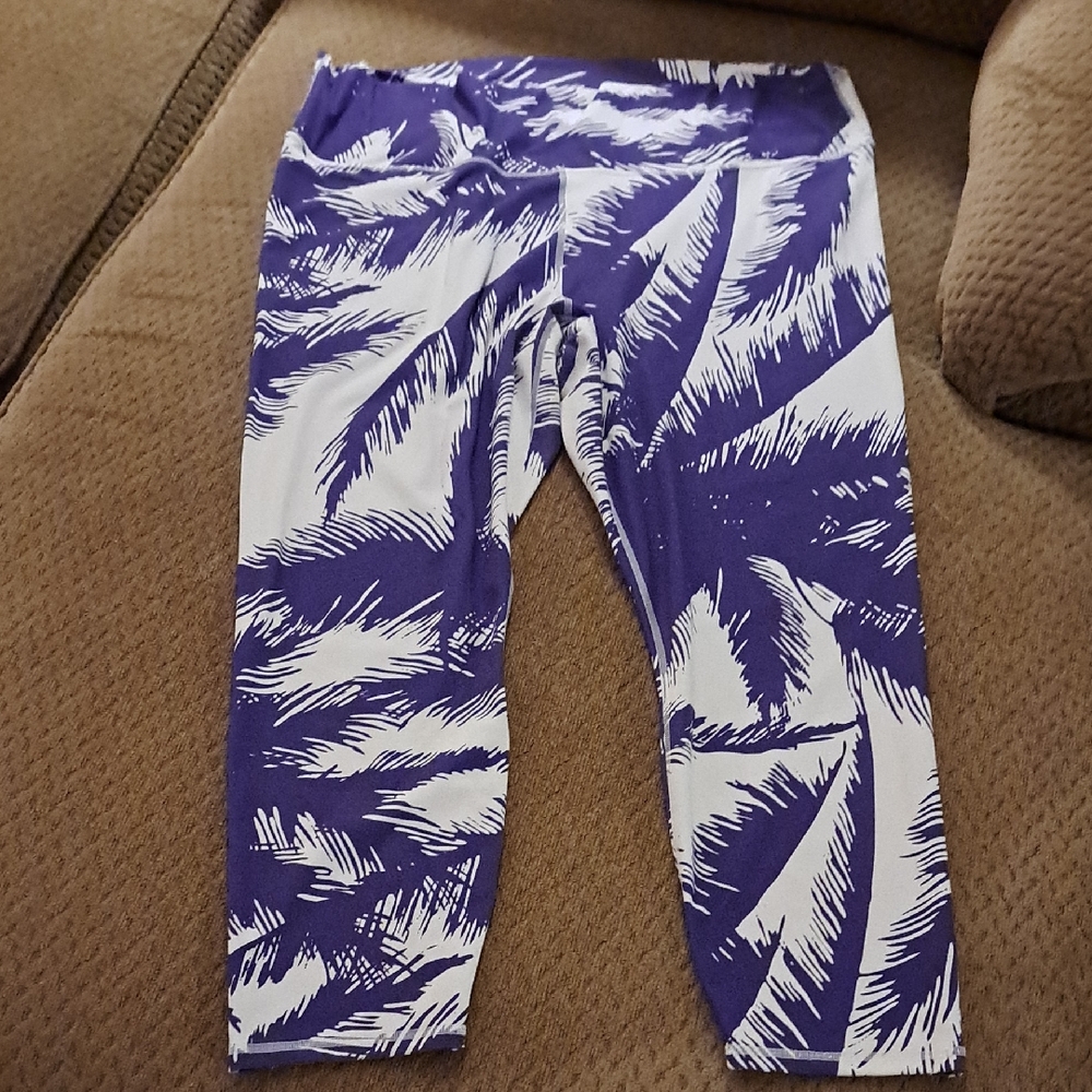 Fabletics High Waisted PureLuxe Paradise Size: 4X
